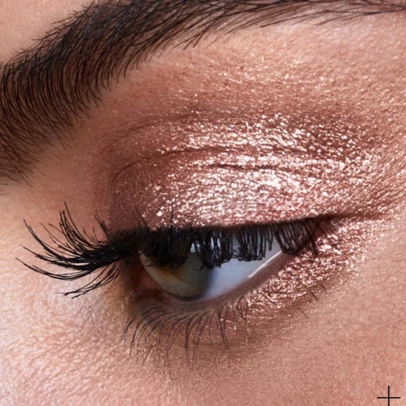 ✨ Hourglass Scattered Light Glitter Eye Shadow - Picture 8 of 9